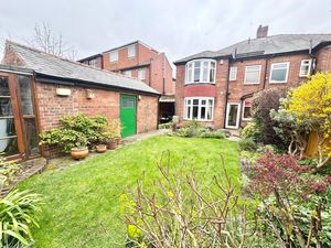 Photo 15- click for photo gallery